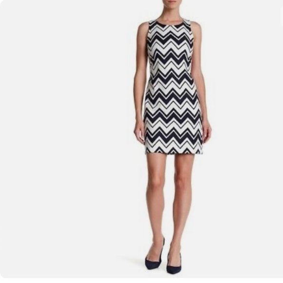 Eliza J Sleeveless Chevron Print Shift Dress - 14 - Picture 1 of 7
